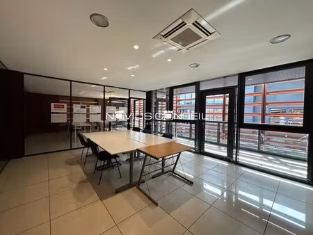 location bureaux 118 m²