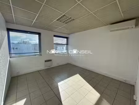 location bureaux saint-jean 31240 83m²