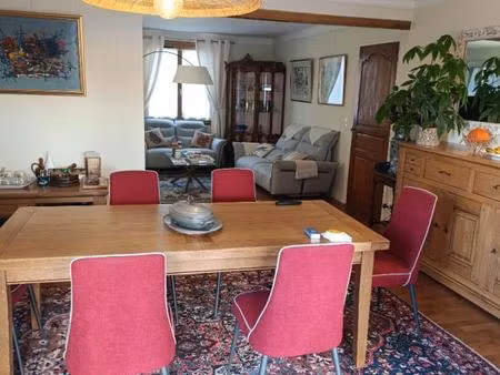 ensemble immobilier polyvalent sur 3 niveaux