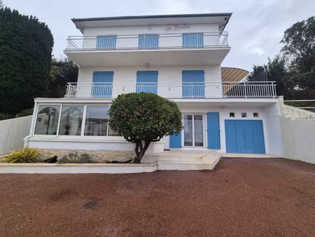 vaux sur mer