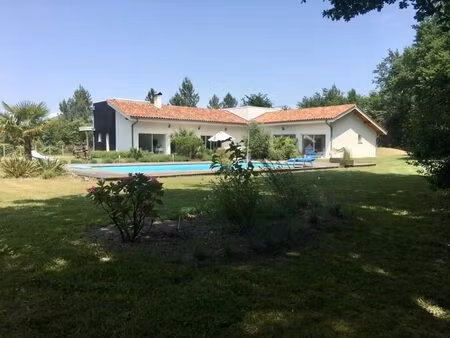 sore - maison d'architecte - 188m2 - 3 chambres - piscine - 4000