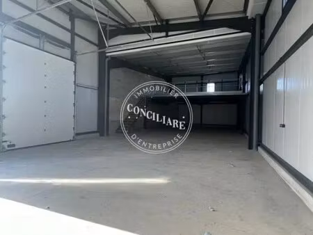 vente entrepôt deyme 31450 190m²