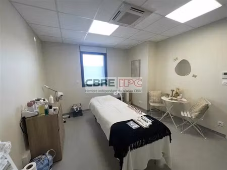 location bureau lescar 14 m²