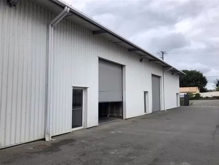 location local d'activités montussan 130 m²