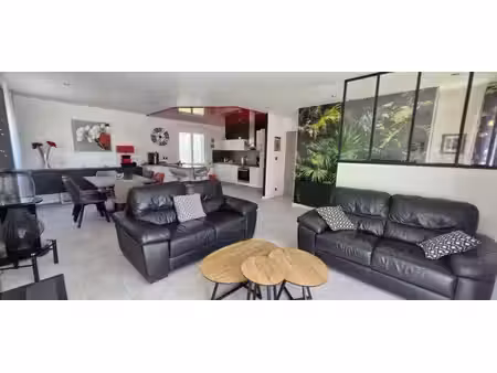 en vente maison 120 m² – 240 000 € |conflans-en-jarnisy