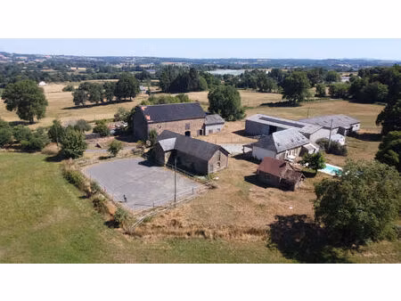 correze - belle ferme au sommet d'une colline avec une vue imprenable et 2 7 hectares de t