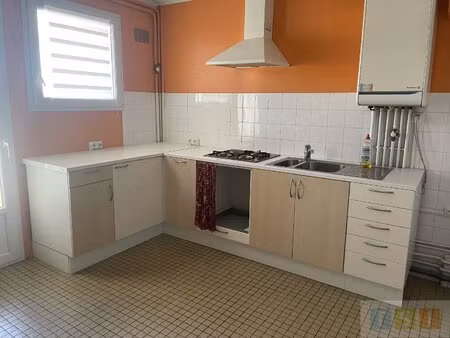 location appartement 2 pièces 66m² lannemezan 65300