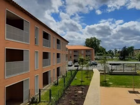 location appartement 2 pièces 43m² st jory 31790