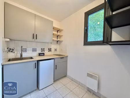 appartement à louer 1 pièce 38 m² - caluire-et-cuire (69) - 600€