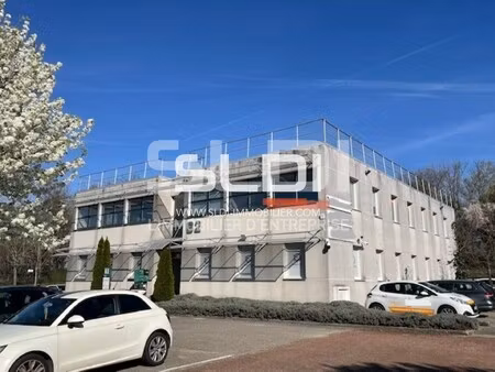 location local professionnel 104m² st priest 69800