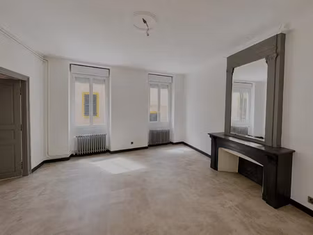 location appartement 3 pièces 103 m² à limoux (11300)