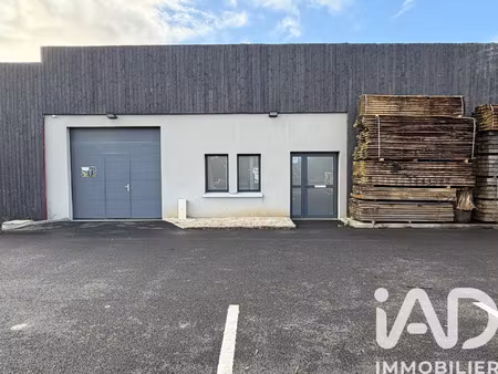 vente commerce 67 m² pontoise (95300)