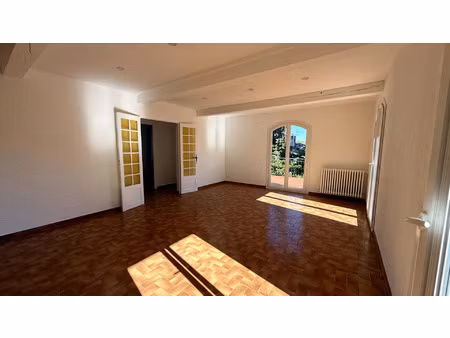 location appartement 4 pièces 103 m² à sausset-les-pins (13960)