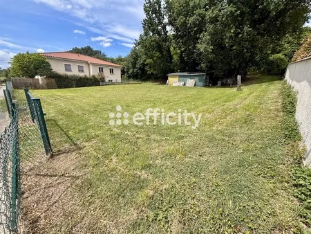 terrain - 600 m²