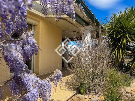 juliette - maison familiale avec piscine et vue dégagée