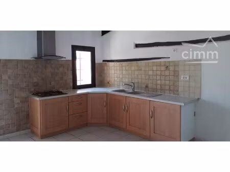 jouques en campagne appartement t4 avec garage
