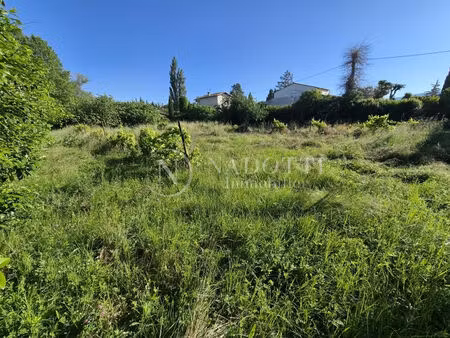 achat terrain 1 512m²