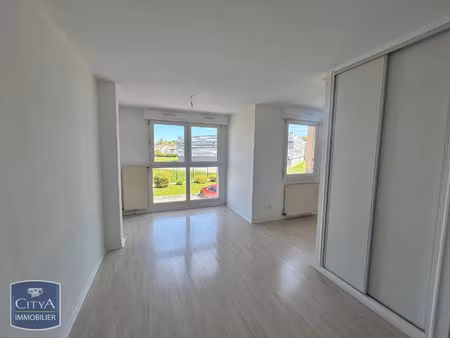 appartement à louer 1 pièce 28.84 m² - danjoutin (90) - 405€