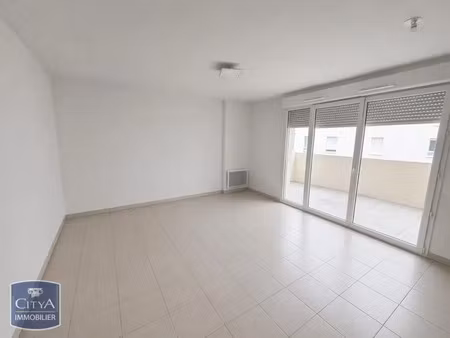appartement à louer 1 pièce 30.26 m² - nîmes (30) - 487€