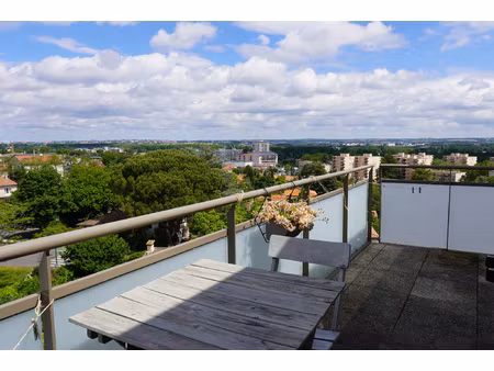 le 180o  bel appartement t4 avec vue