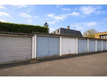 parking / box yerres 13.28m2