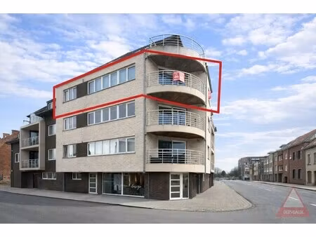 roeselare - ruim appartement met 3 slaapkamers en terras nabij het centrum