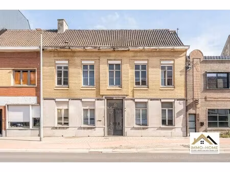 charmante pastorie woning met veel potentieel