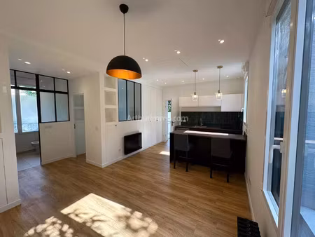 location maison 2 pièces 40 m2 à joinville-le-pont