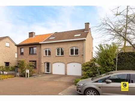 hob: 4 slk in doodlopende straat