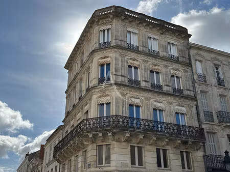 vente appartement 2 pièces 59 m² rochefort (17300)