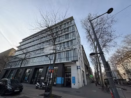 location bureau 430 m² à lyon 2 (69002)