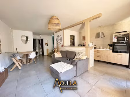 vente maison 4 pièces 89 m² à lespignan (34710)  205 000 €