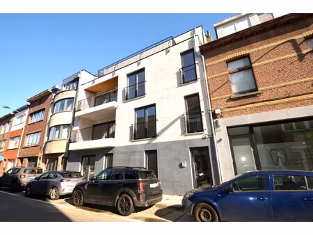appartement te huur in edegem met 2 slaapkamers