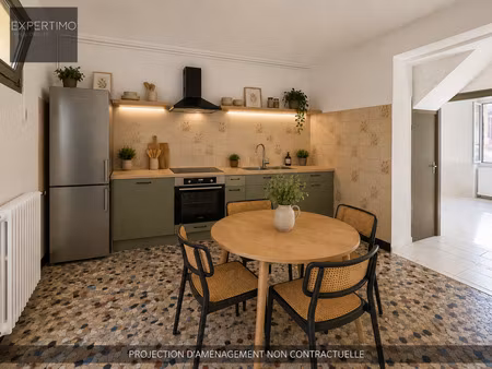 maison de ville avec jardin et toiture neuve