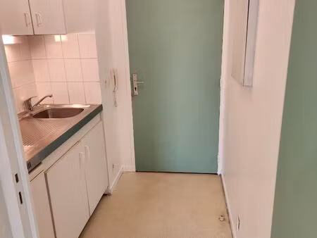 location appartement 1 pièce 22m² pessac 33600