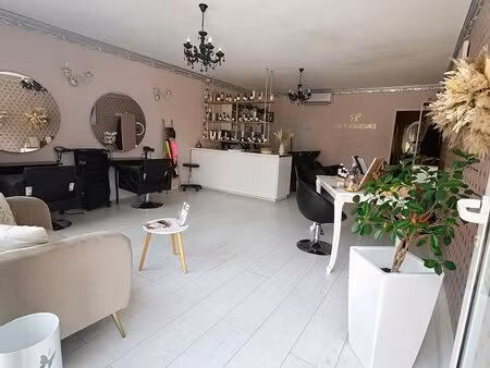 location local commercial 72m² mougins 06250