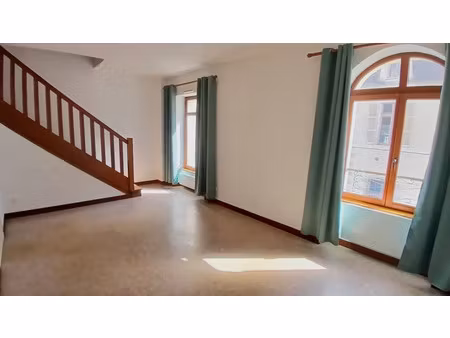 annonce location appartement 3 pièces de 60m2 à quimperle (29300) - paruvendu.fr ref 99278