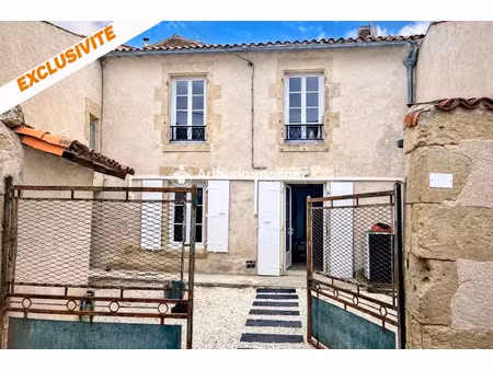 vente maison 4 pièces 110 m2 à aulnay
