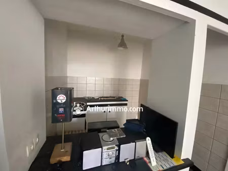 vente immeuble 7 pièces 157 m2 à matha