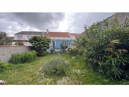 vente maison 3 pièces  74.00m²  la roche