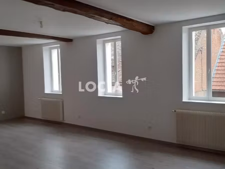 location appartement 4 pièces 76 m² à seurre (21250)