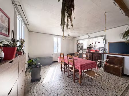 vente maison 7 pièces  175.00m²  les velluire
