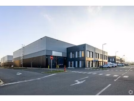 location local d’activités le bourget 93350 1245m² à 2496m²