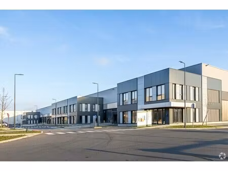 location local d’activités le bourget 93350 1284m² à 7068m²