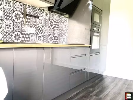 location appartement 4 pièces 70m² mont st martin 54350