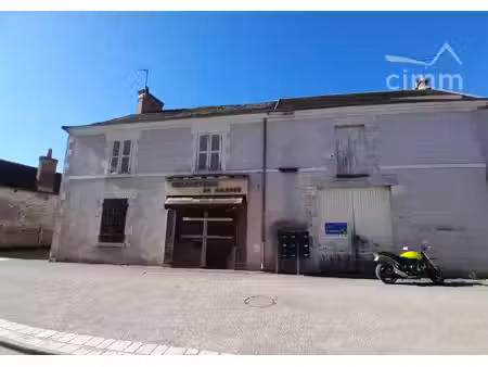 maison de 97 m2 avec dépendances