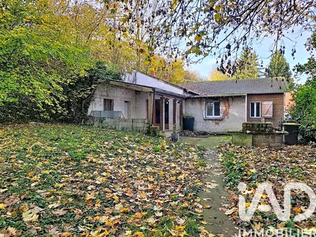 maison à magneux (51170)
