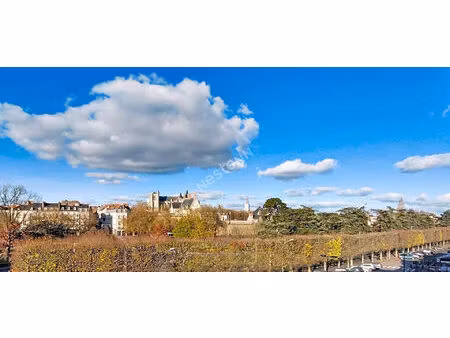 exclusivité nantes - centre ville / appartement 3 pièces 78m²  ascenseur  place de station