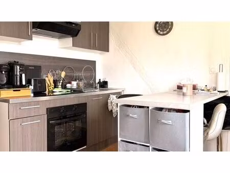 prestigieux immeuble de rapport en vente à tourville-la-rivière  normandie