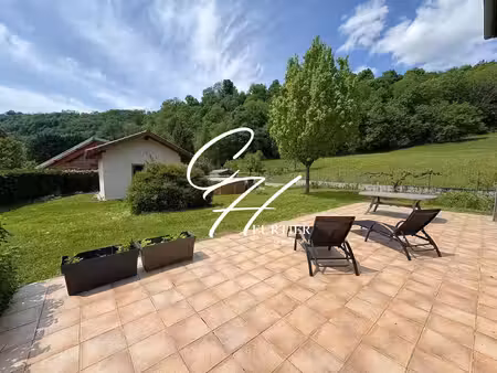 maison 6 pièces de 129 m²